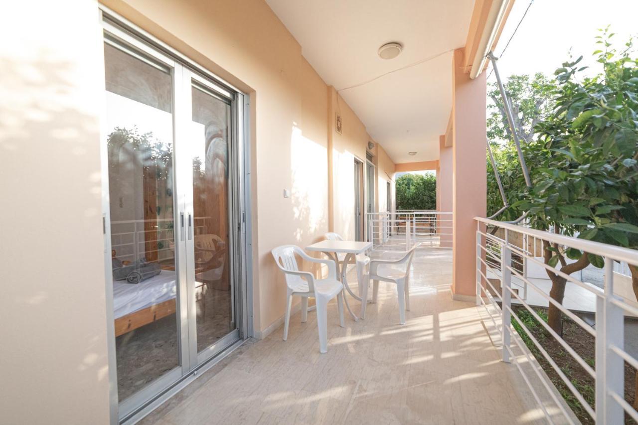 Olive Apartments Elaionas Eleonas Bagian luar foto