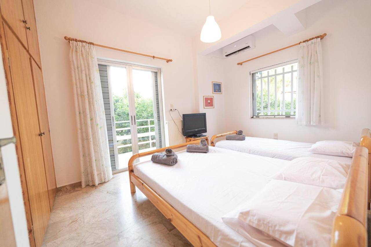 Olive Apartments Elaionas Eleonas Bagian luar foto